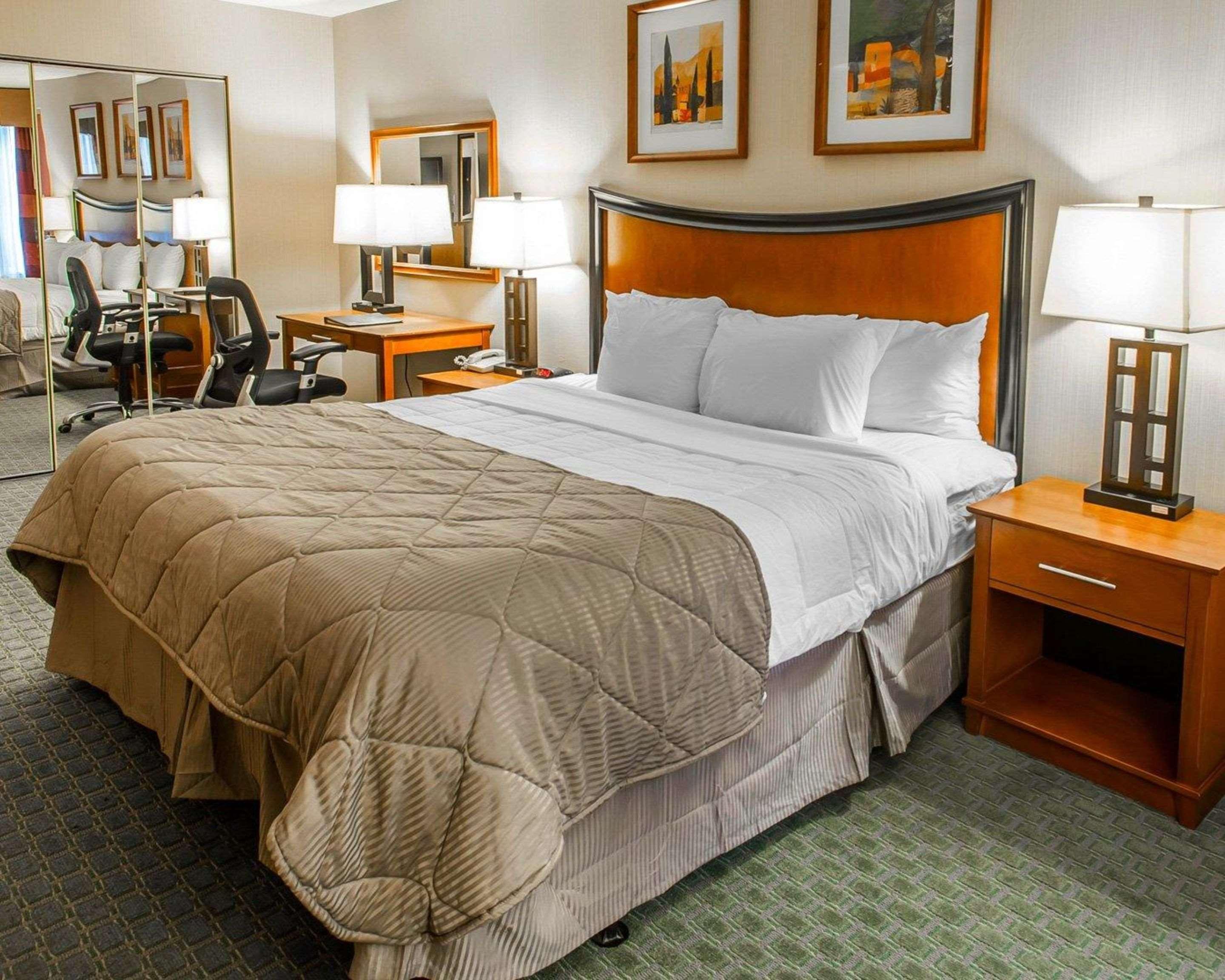 Quality Inn And Conference Center Greeley Downtown Esterno foto