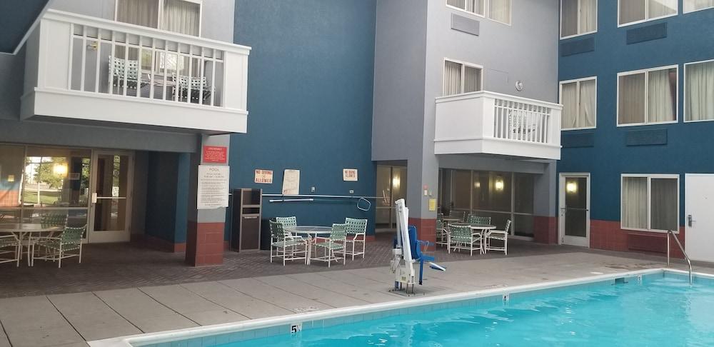 Quality Inn And Conference Center Greeley Downtown Esterno foto