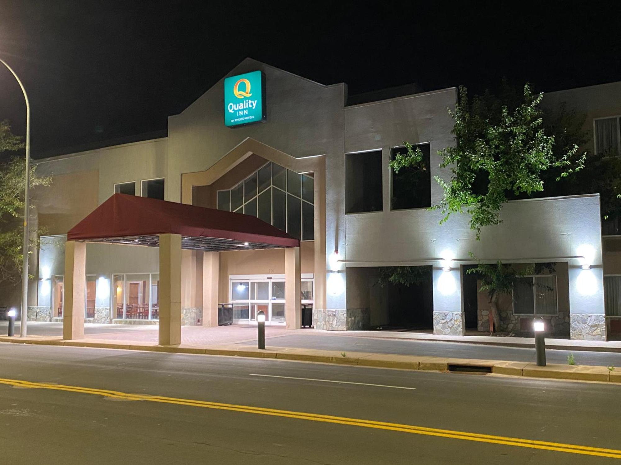 Quality Inn And Conference Center Greeley Downtown Esterno foto