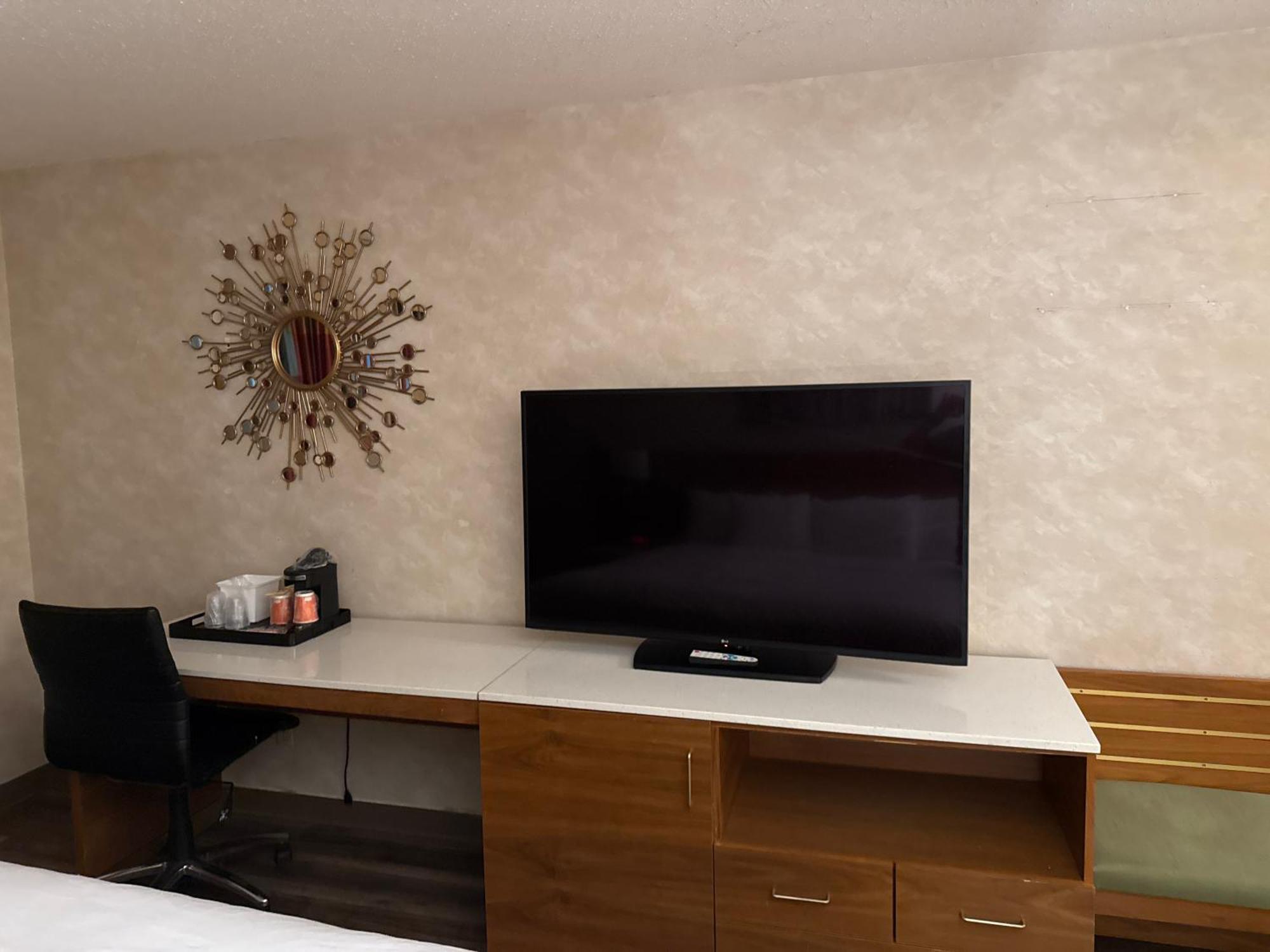 Quality Inn And Conference Center Greeley Downtown Esterno foto
