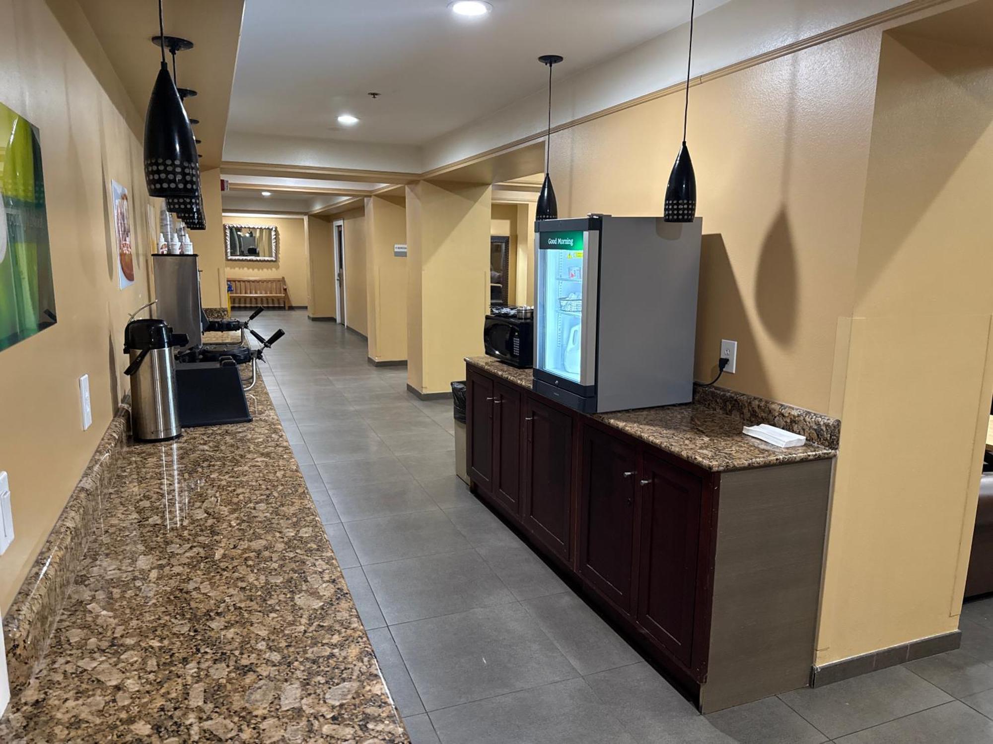 Quality Inn And Conference Center Greeley Downtown Esterno foto