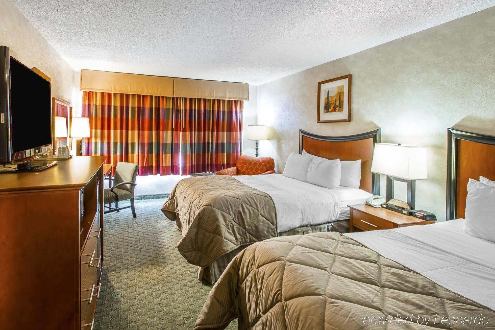 Quality Inn And Conference Center Greeley Downtown Esterno foto
