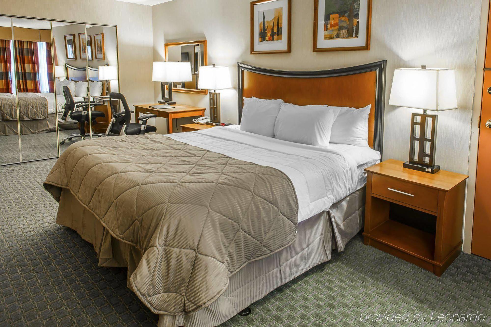 Quality Inn And Conference Center Greeley Downtown Esterno foto